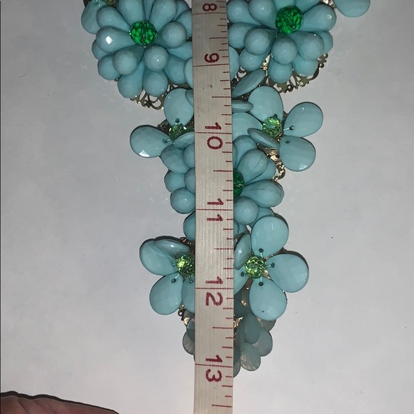 Statement Necklace - Picture 5 of 5